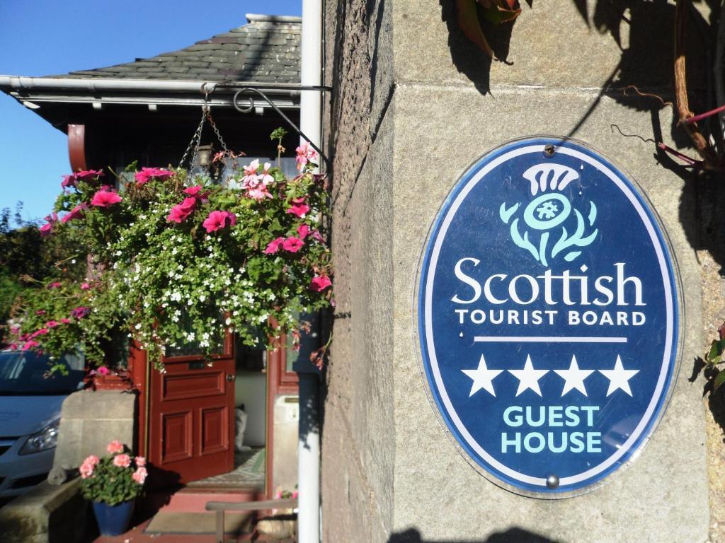 Ardfern Guest House Perth Bagian luar foto