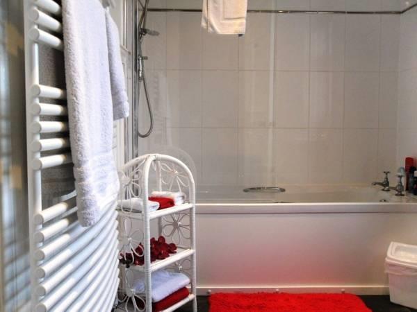 Ardfern Guest House Perth Bagian luar foto