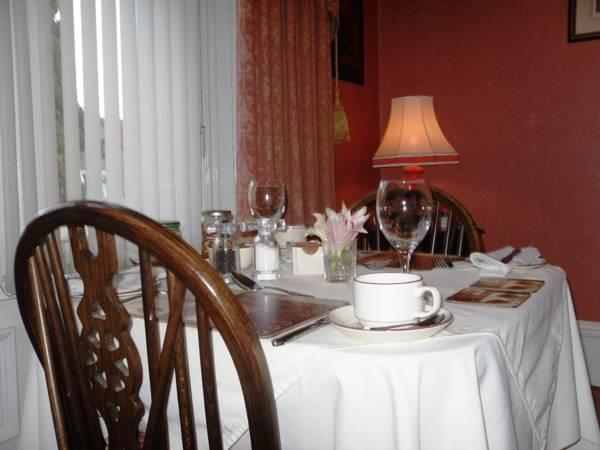 Ardfern Guest House Perth Bagian luar foto